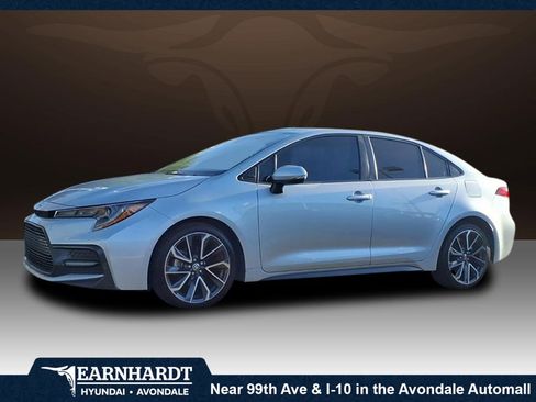 Used 2020 Toyota Corolla SE image 1