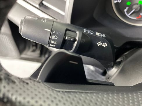 Used 2024 Mitsubishi Outlander SE image 17