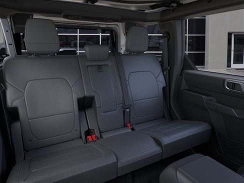 New 2026 Ford Bronco Outer Banks w/ Sasquatch Package AWD/4WD image 11