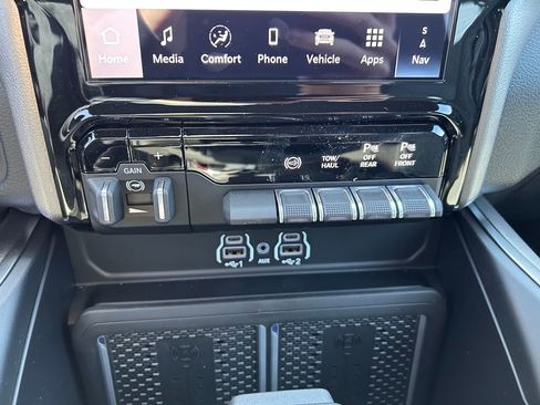 New 2026 RAM 3500 Big Horn image 14