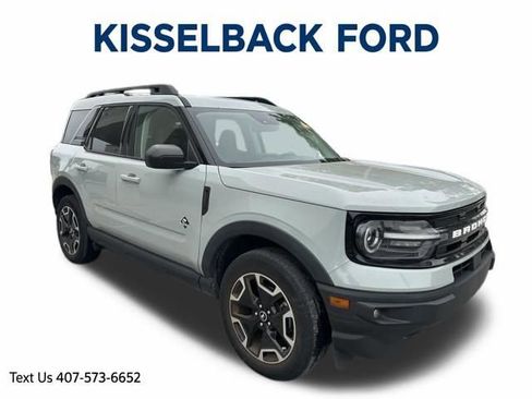 Used 2023 Ford Bronco Sport Outer Banks w/ Tech Package AWD/4WD image 1
