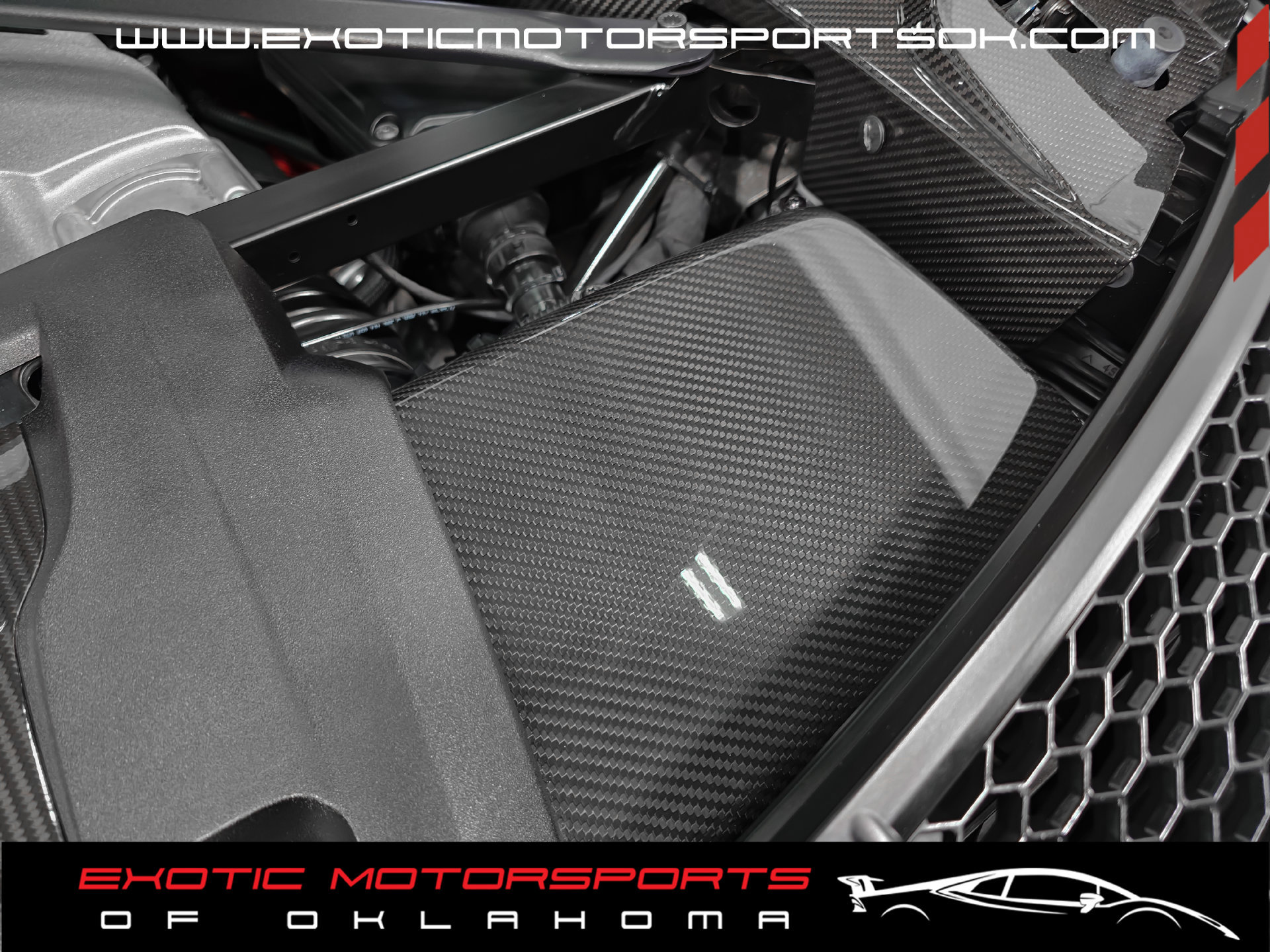 Used 2017 Audi R8 V10 w/ Carbon Exterior Package AWD/4WD image 14