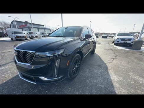 Certified 2024 Cadillac XT6 Luxury image 4