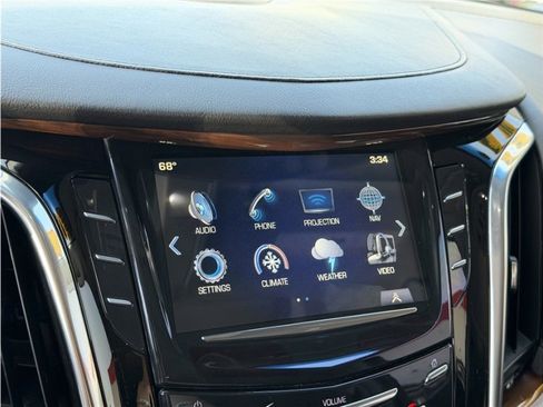 Used 2017 Cadillac Escalade Premium Luxury RWD image 49