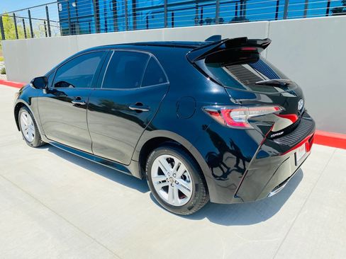 Used 2019 Toyota Corolla SE w/ Protection Package FWD image 10