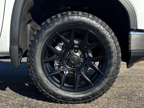 New 2026 GMC Sierra 1500 Pro w/ Pro Value Package image 10