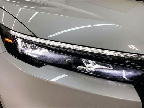 Used 2025 Honda CR-V Sport-L image 30