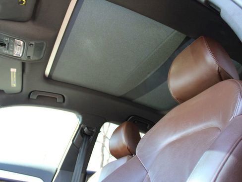 Used 2016 Audi Q3 2.0T Prestige w/ Prestige Package image 15