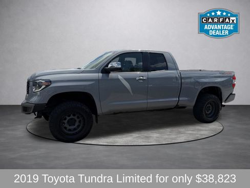Used 2019 Toyota Tundra Limited w/ Limited Premium Package AWD/4WD image 4