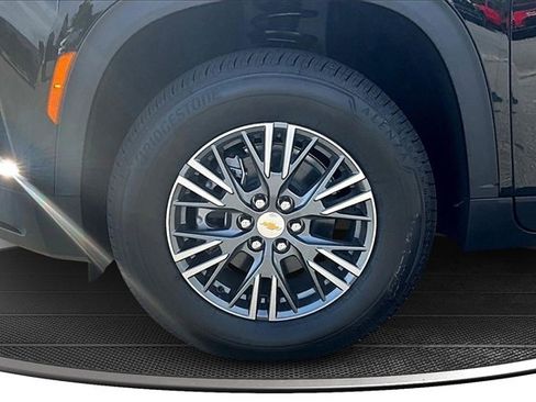 New 2026 Chevrolet Traverse LT w/ LPO, Floor Liner Package image 12