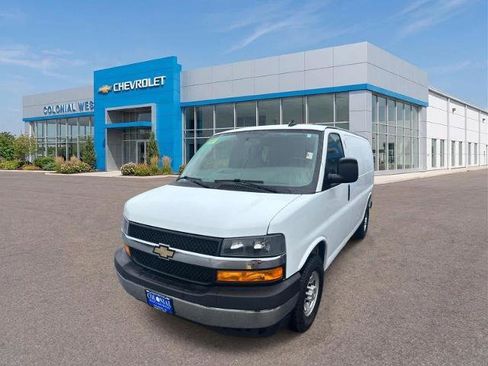 Used 2022 Chevrolet Express 2500 w/ Driver Convenience Package RWD image 1