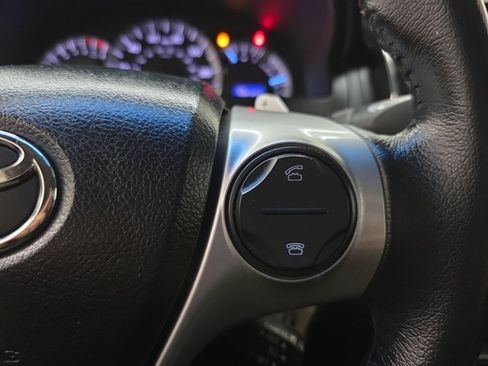 Used 2012 Toyota Camry SE FWD image 21