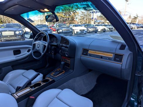 Used 1995 BMW M3 Coupe image 38