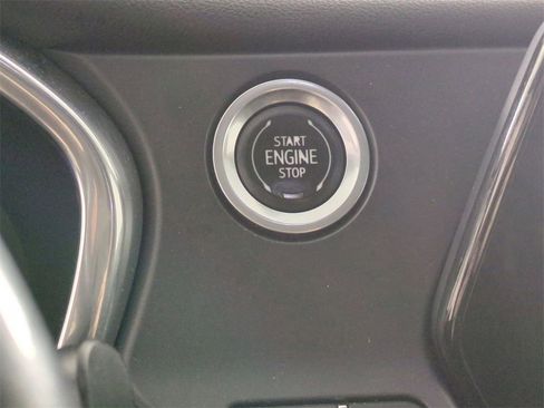 Certified 2022 Chevrolet Blazer LT w/ Sound & Technology Package image 17