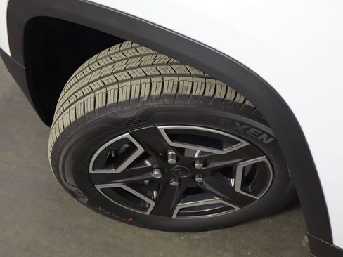 New 2026 Jeep Cherokee Limited image 50