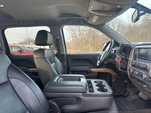 Used 2018 Chevrolet Silverado 1500 LTZ image 14