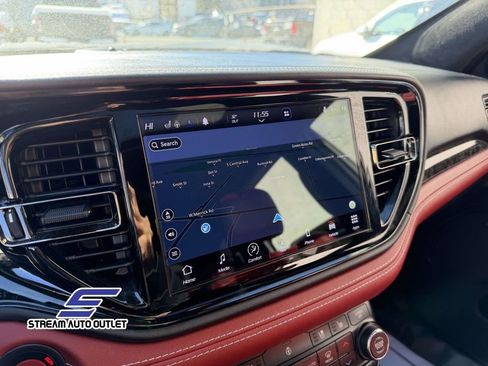 Used 2022 Dodge Durango SRT w/ Premium Interior Group image 39