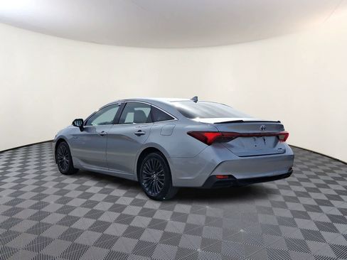 Used 2020 Toyota Avalon XSE w/ All Weather Liner Package image 9