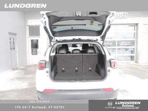 Used 2022 Jeep Compass Latitude w/ Convenience Group image 40