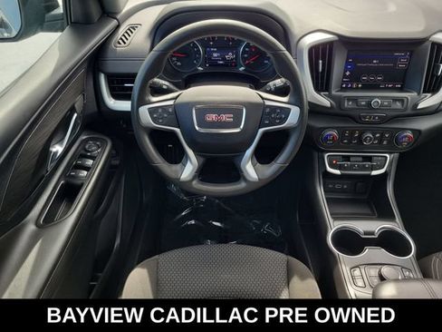 Used 2023 GMC Terrain SLE w/ Driver Convenience Package FWD image 14