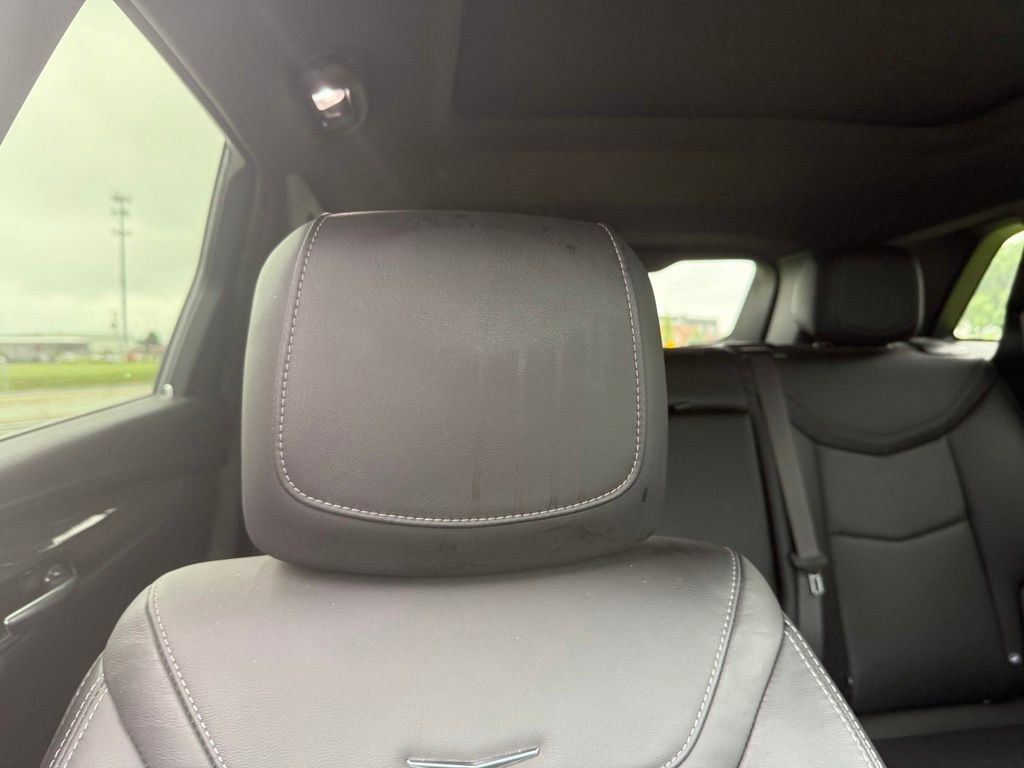 Certified 2024 Cadillac XT5 Sportv w/ LPO, Floor Liner Package AWD/4WD image 27