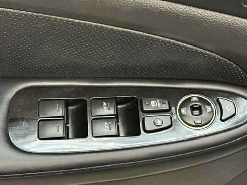 Used 2013 Hyundai Genesis 5.0 R-Spec image 16