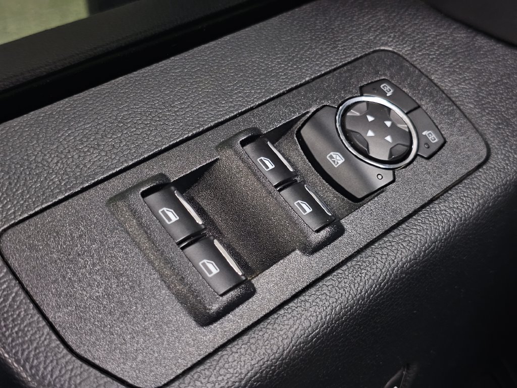 Used 2019 Ford F150 XLT w/ Equipment Group 302A Luxury AWD/4WD image 28