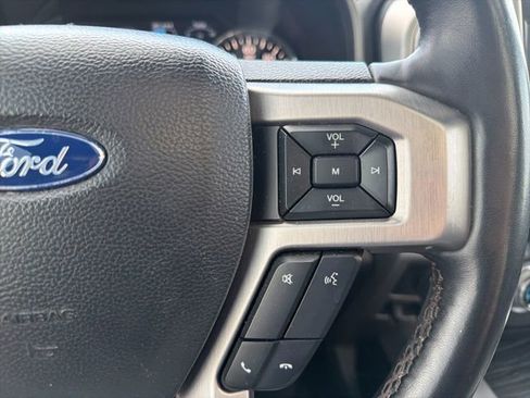 Used 2019 Ford F150 Platinum w/ Equipment Group 701A Luxury AWD/4WD image 23