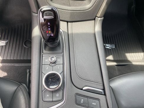 Used 2021 Cadillac XT5 Premium Luxury w/ LPO, Floor Liner Package AWD/4WD image 43