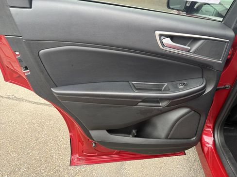 Used 2024 Ford Edge SEL w/ Convenience Package AWD/4WD image 12