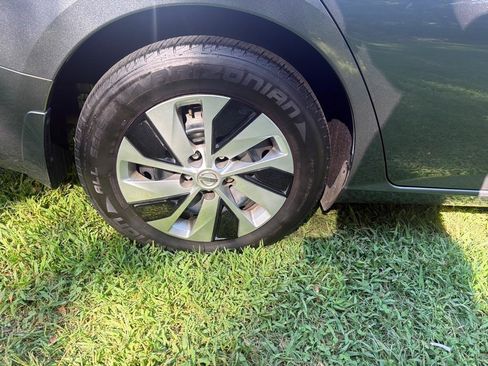 Used 2019 Nissan Altima 2.5 S FWD image 34