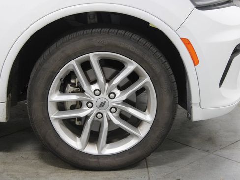 Used 2024 Dodge Durango GT AWD/4WD image 12