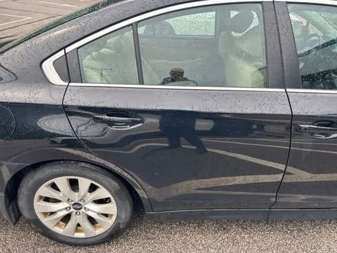 Used 2015 Subaru Legacy 2.5i Premium w/ Moonroof Package AWD/4WD image 5