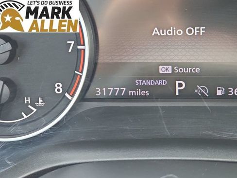 Used 2025 Nissan Rogue SV FWD image 12