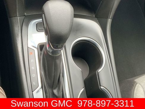 Certified 2023 Chevrolet Equinox LT w/ LPO, Floor Liner Package AWD/4WD image 16