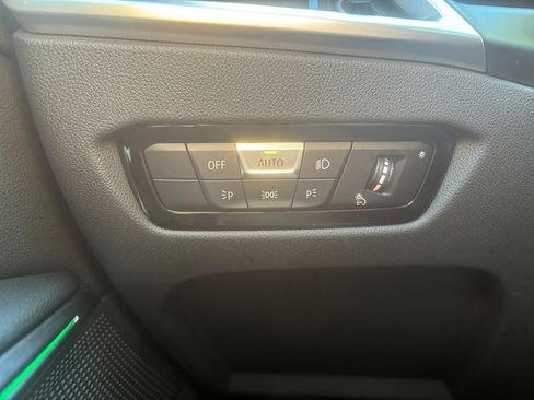 Used 2025 BMW 330i xDrive Sedan image 21