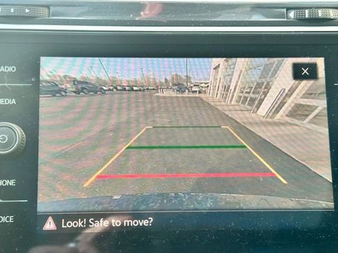 Used 2024 Volkswagen Tiguan SEL R-Line w/ MDO Package, Two-Row image 19