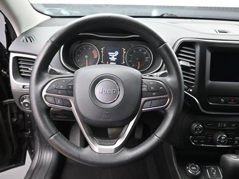 Used 2020 Jeep Cherokee Latitude Lux w/ Comfort/Convenience Group image 14