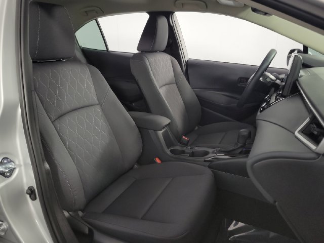 Used 2026 Toyota Corolla LE FWD image 15