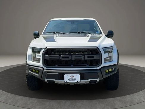 Used 2018 Ford F150 Raptor w/ Equipment Group 802A Luxury AWD/4WD image 1