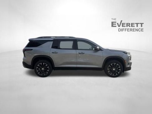 New 2026 Chevrolet Traverse LT FWD image 8