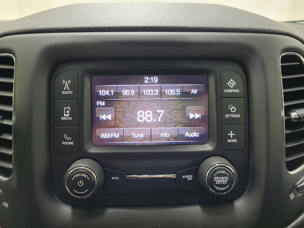 Used 2018 Jeep Compass Sport w/ Cold Weather Group AWD/4WD image 25