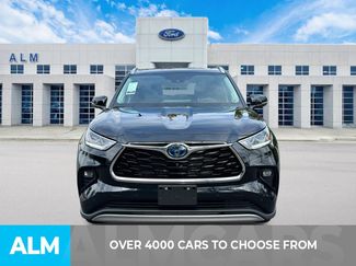 Used 2024 Toyota Highlander Limited video 2