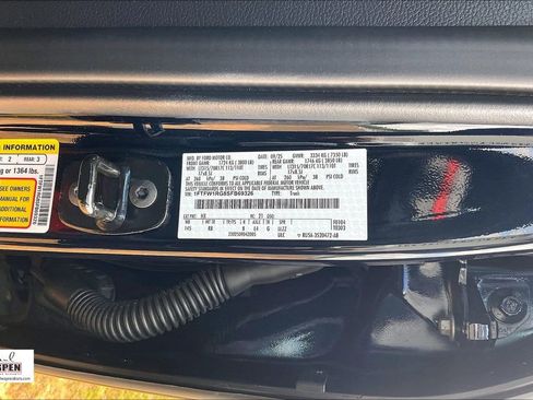 Used 2025 Ford F150 Raptor AWD/4WD image 35