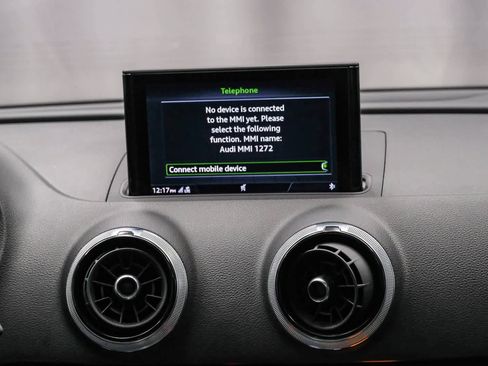 Used 2018 Audi A3 e-tron Premium Plus image 15