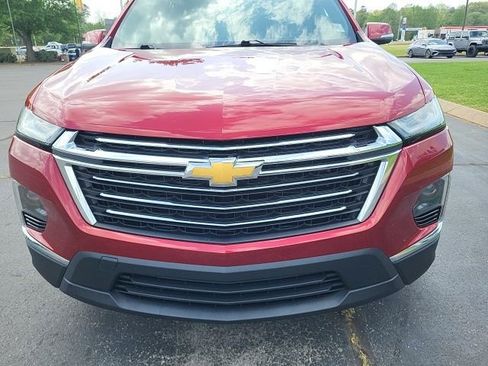 Used 2023 Chevrolet Traverse LT FWD image 5