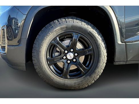 Used 2020 GMC Acadia AT4 image 32