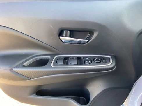 New 2025 Nissan Versa SR w/ Trunk Package image 18