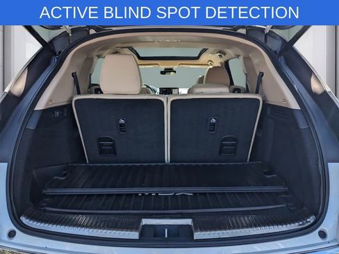 Used 2022 Acura MDX SH-AWD w/ Advance Package image 16