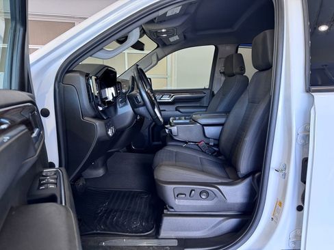 Certified 2023 GMC Sierra 1500 Elevation image 12